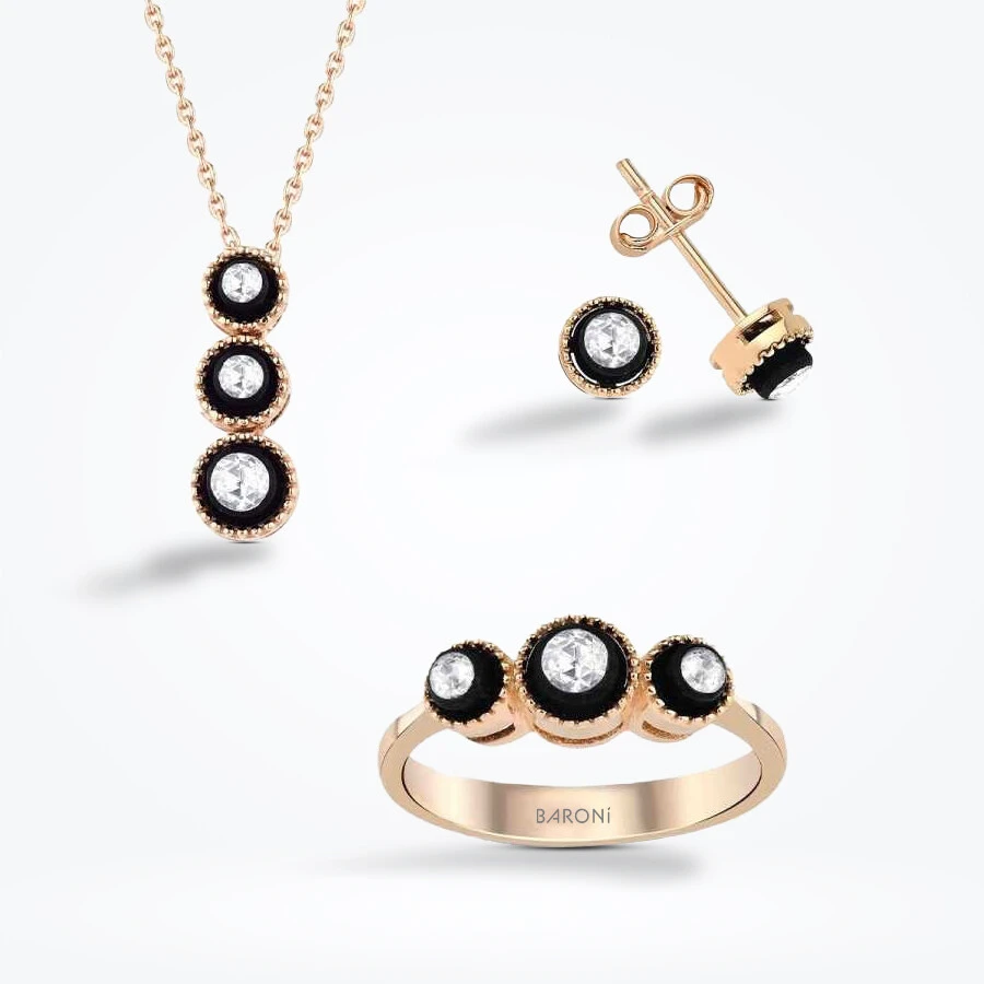 0.27 Karat Pırlanta Üçtaş Elmas Set