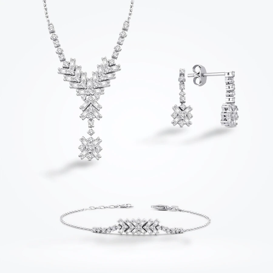 1.09 Karat Pırlanta Baget Set