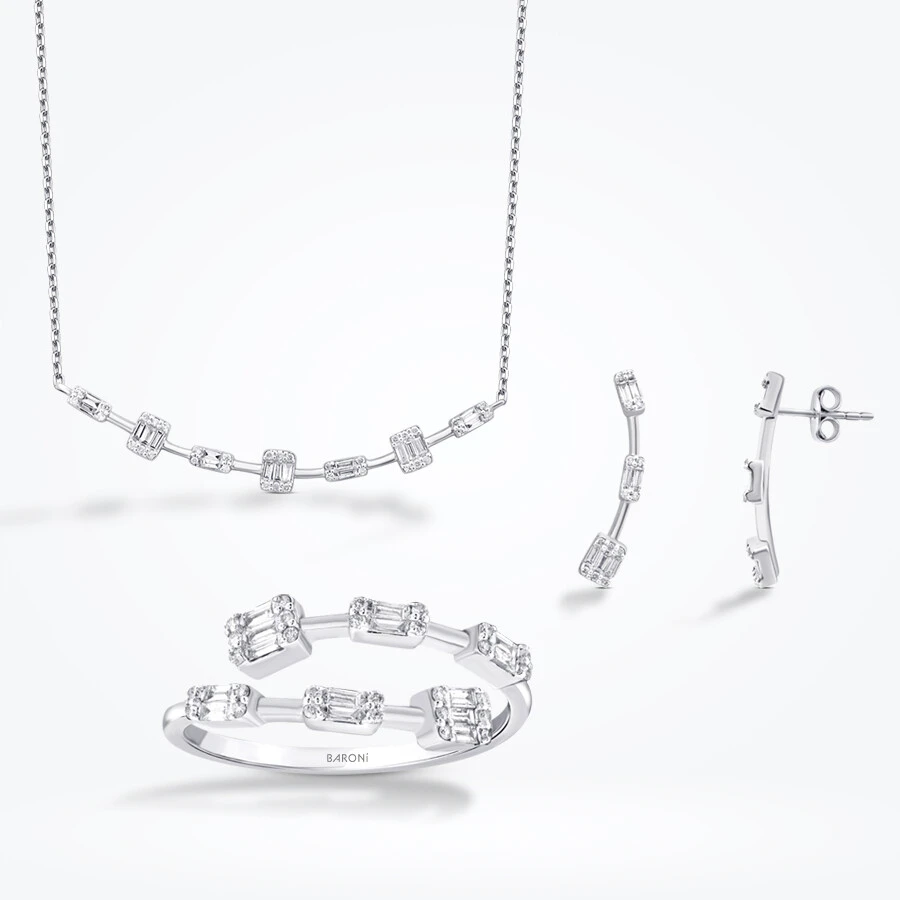 0.81 Karat Pırlanta Baget Set