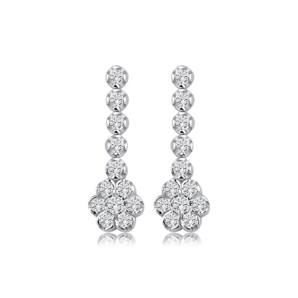 0.17 Karat Pırlanta Çiçek Trend Küpe - Baroni Diamond